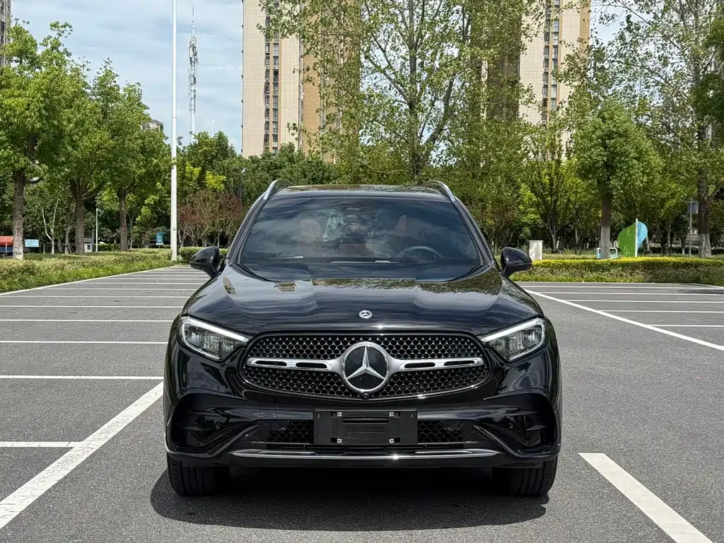 Mercedes-Benz GLC 2024