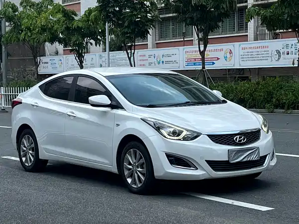 Hyundai Elantra Langdong 2016