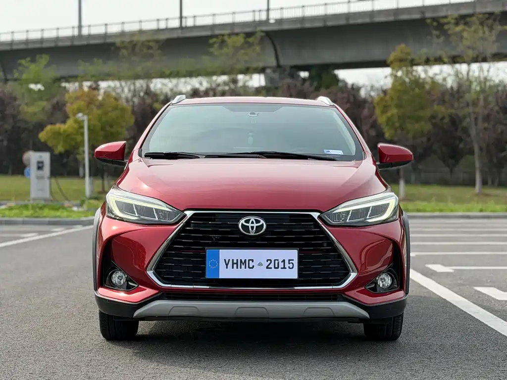 Toyota Yaris L 2021