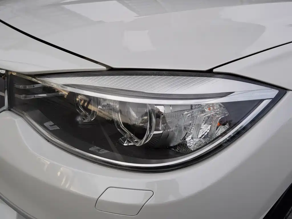 BMW 3 Series GT 2014 — фото 20
