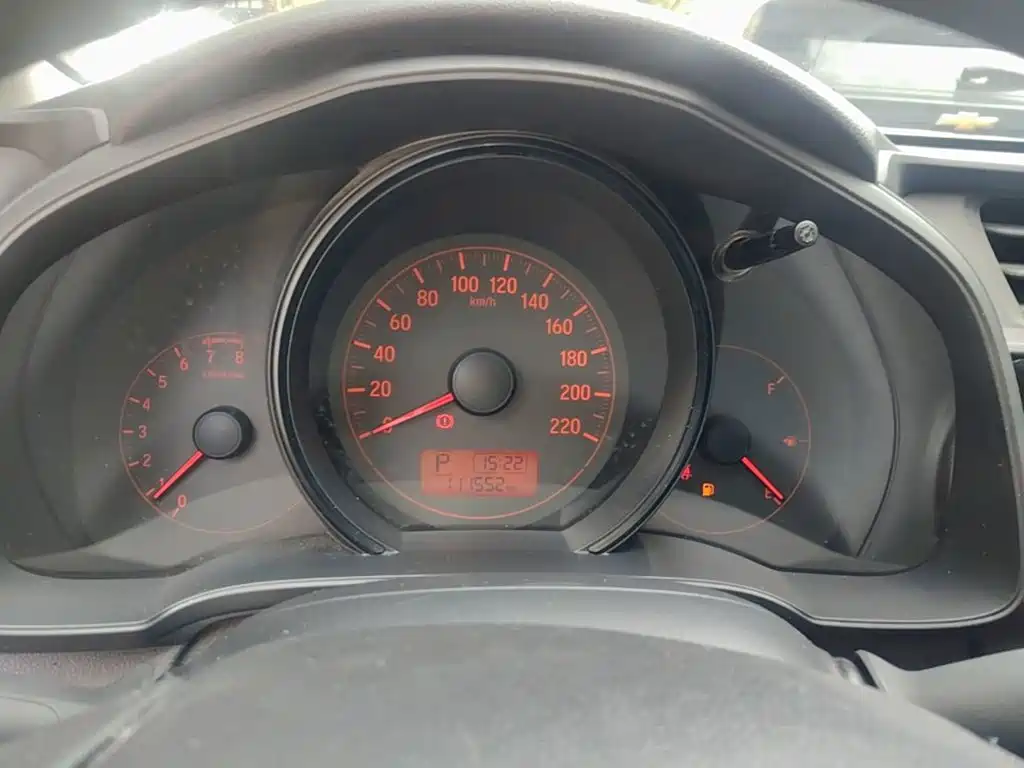 Honda Fit 2015 — фото 12