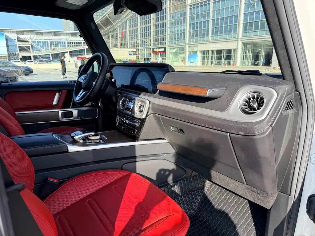 Mercedes-Benz G-Class 2021 — фото 15
