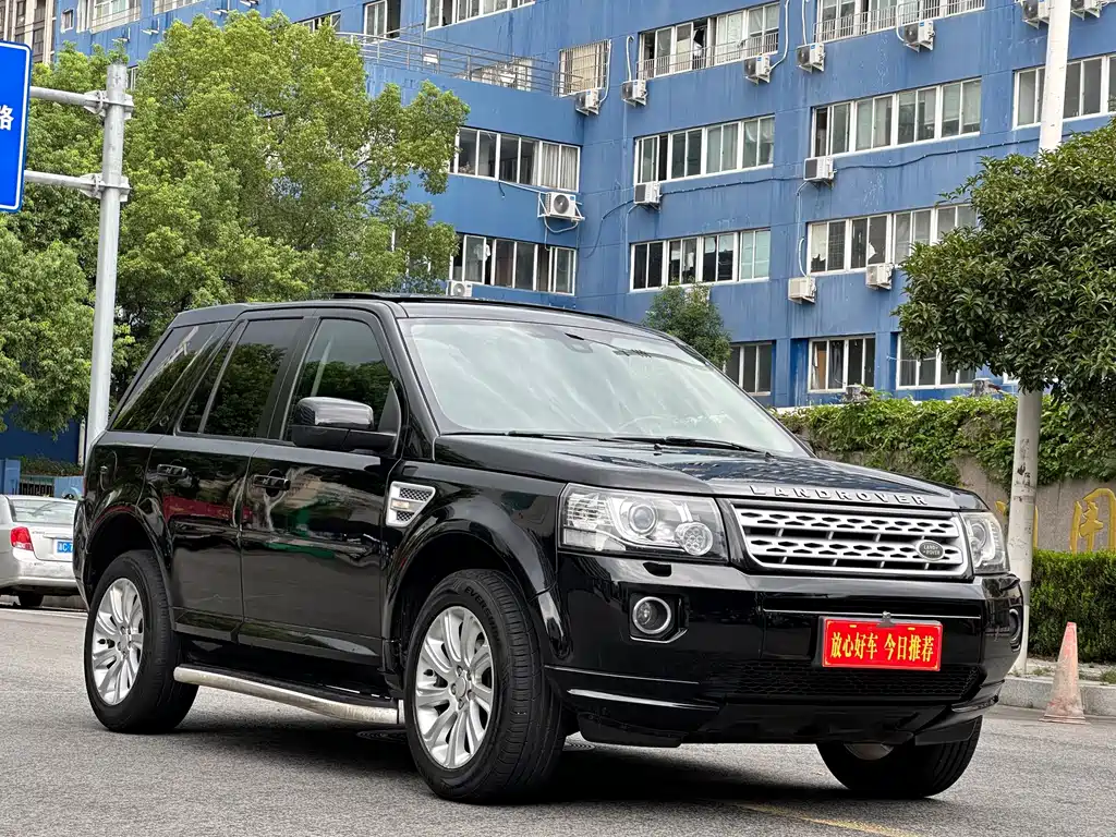 Land Rover Freelander 2 2014 — фото 1