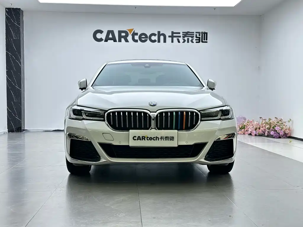 BMW 5 Series 2022