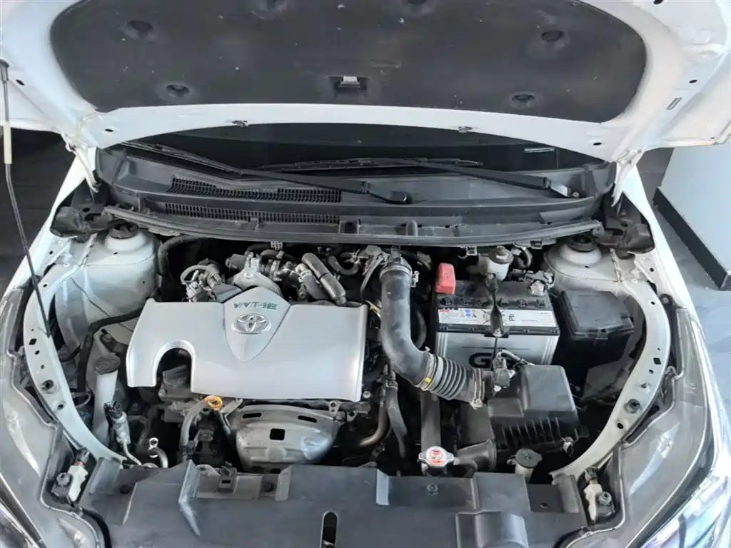 Toyota Yaris L 2021 — фото 20