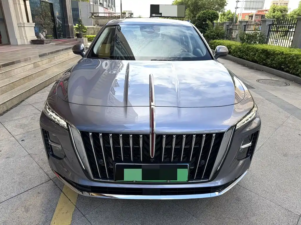 Hongqi H5 PHEV 2025 — фото 2