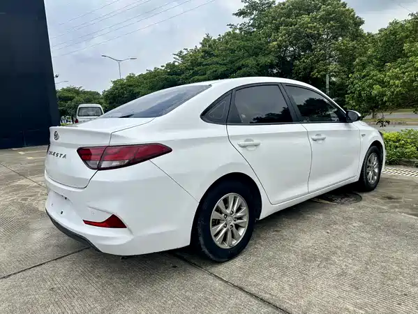 Hyundai Yuedong 2018