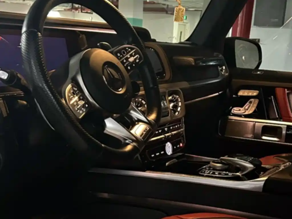 Mercedes-Benz G-Class AMG 2021 — фото 16