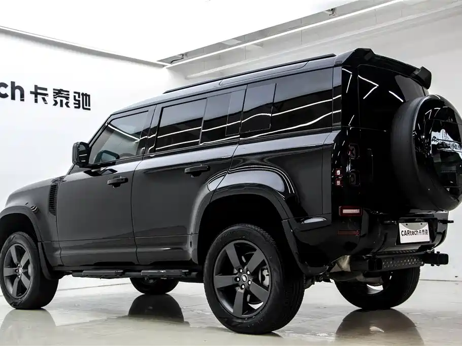 Land Rover Defender 2025 — фото 6