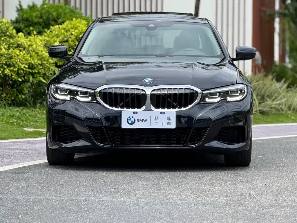 BMW 3 Series 2022