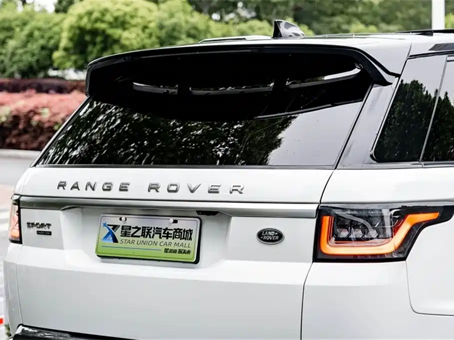Land Rover Sport PHEV 2019 — фото 8