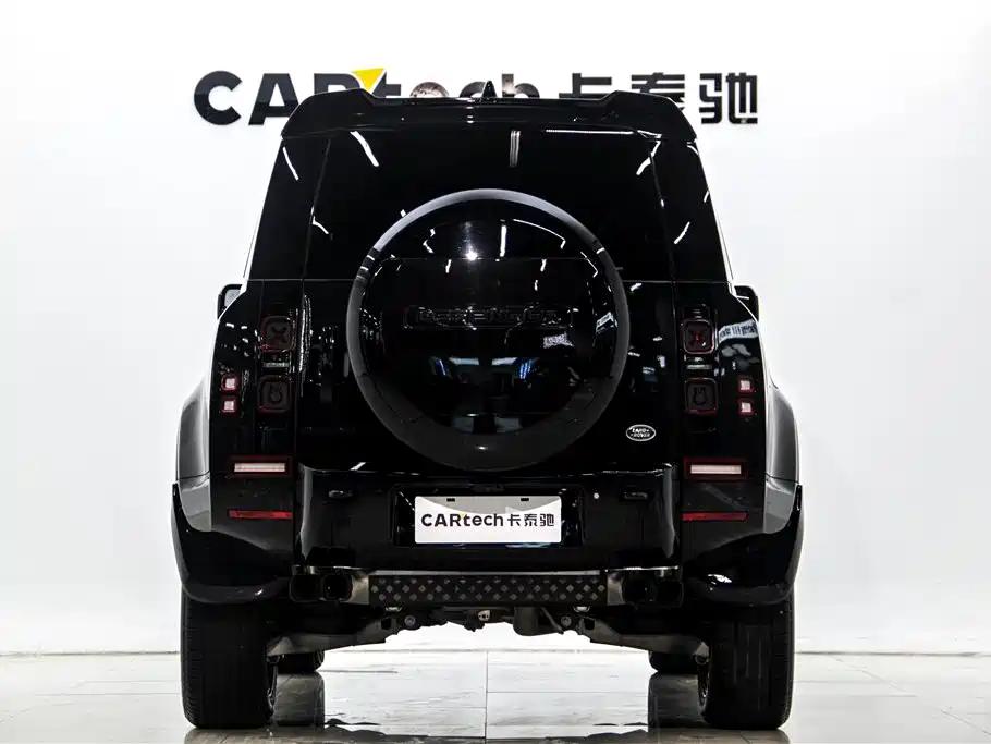 Land Rover Defender 2025 — фото 5
