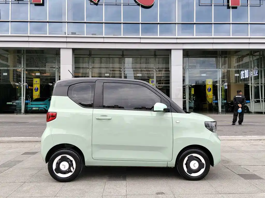 Wuling MINIEV 2021