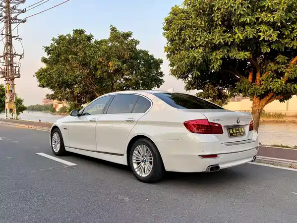 BMW 5 Series 2016