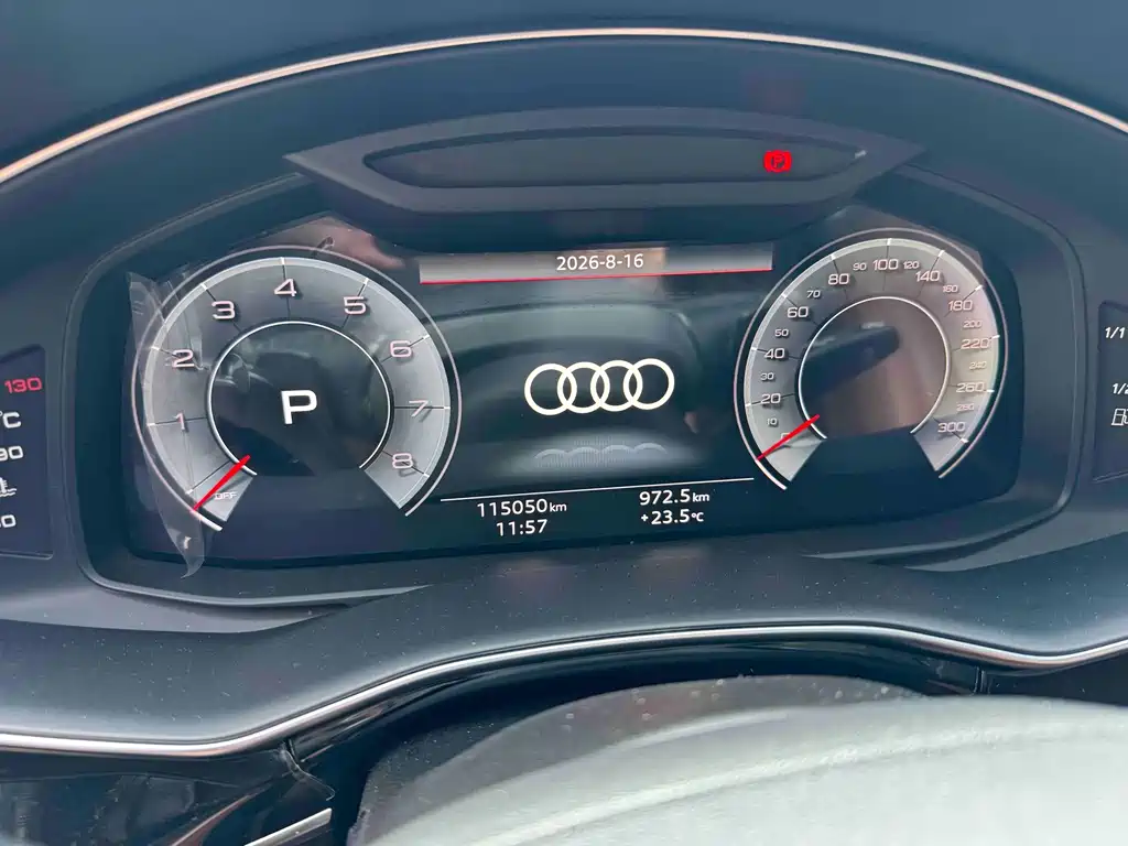Audi Q7 2021 — фото 9