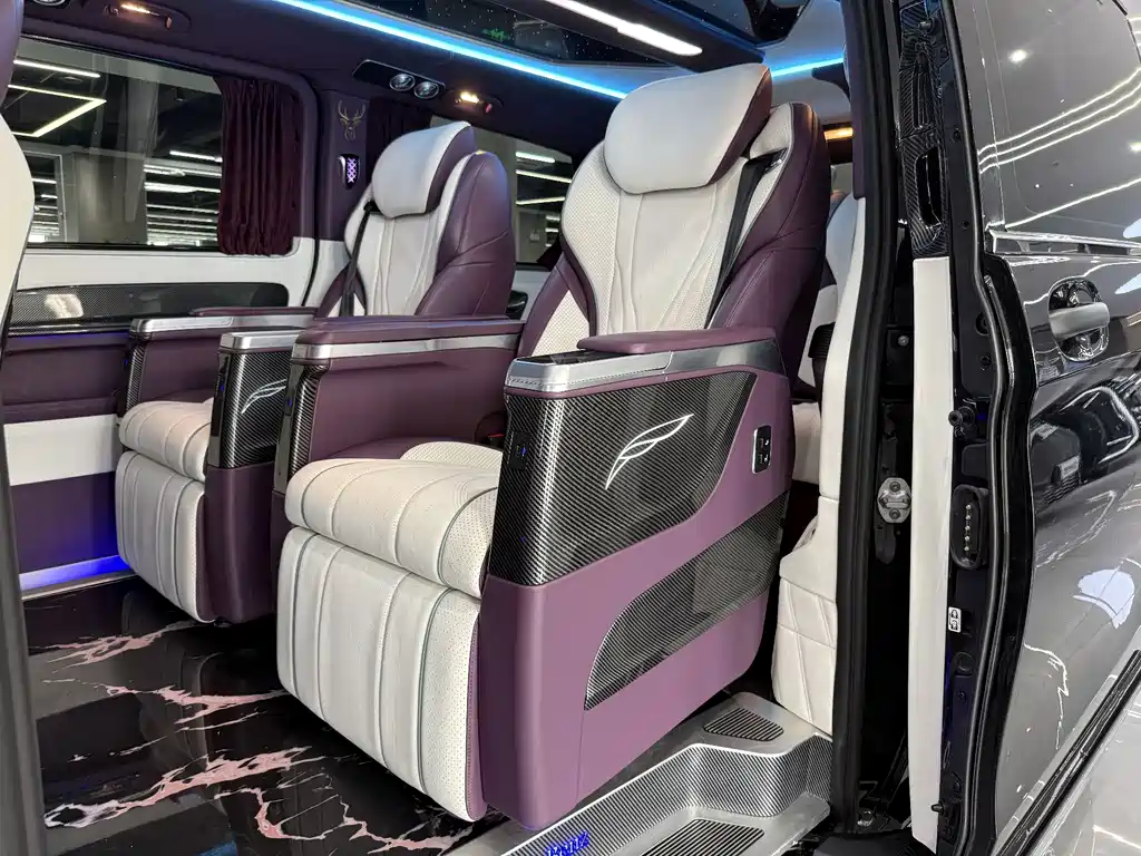 Mercedes-Benz Vito 2022 — фото 11