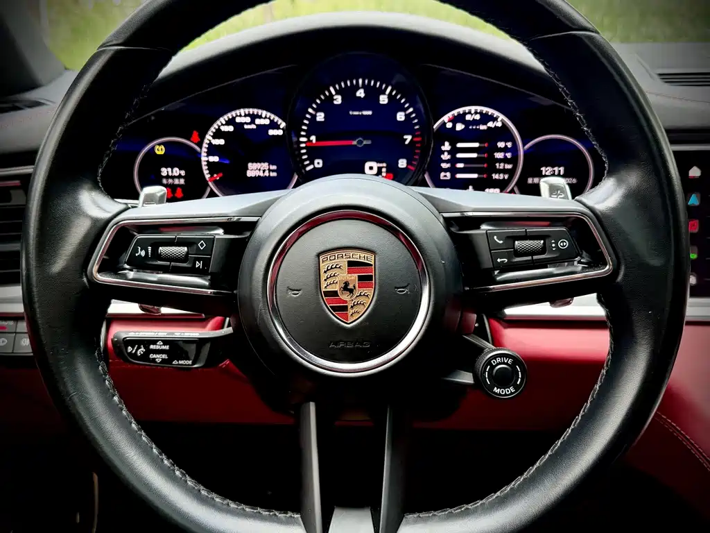 Porsche Panamera 2023 — фото 14