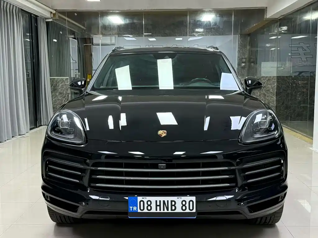 Porsche Cayenne 2018 — фото 2