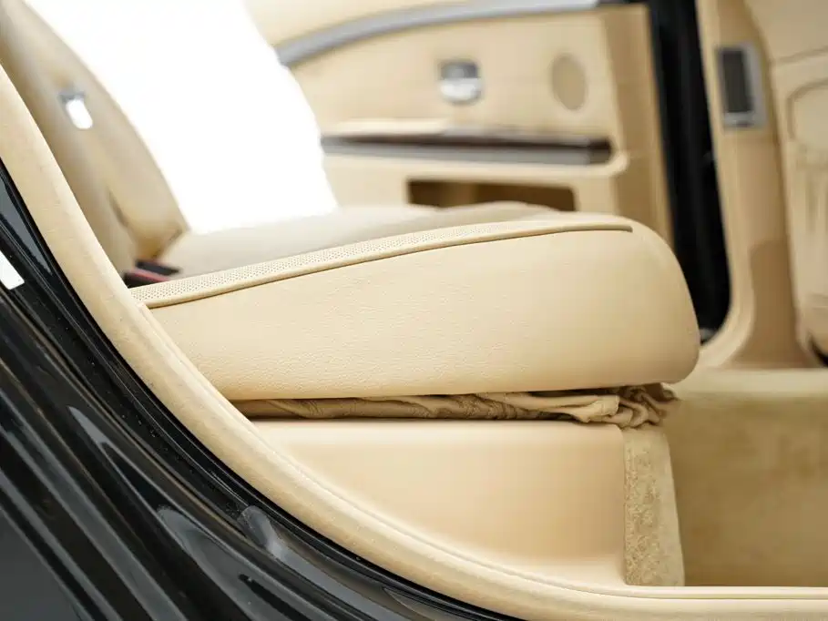 BMW 7 Series 2008 — фото 13