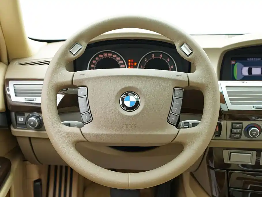 BMW 7 Series 2008 — фото 16