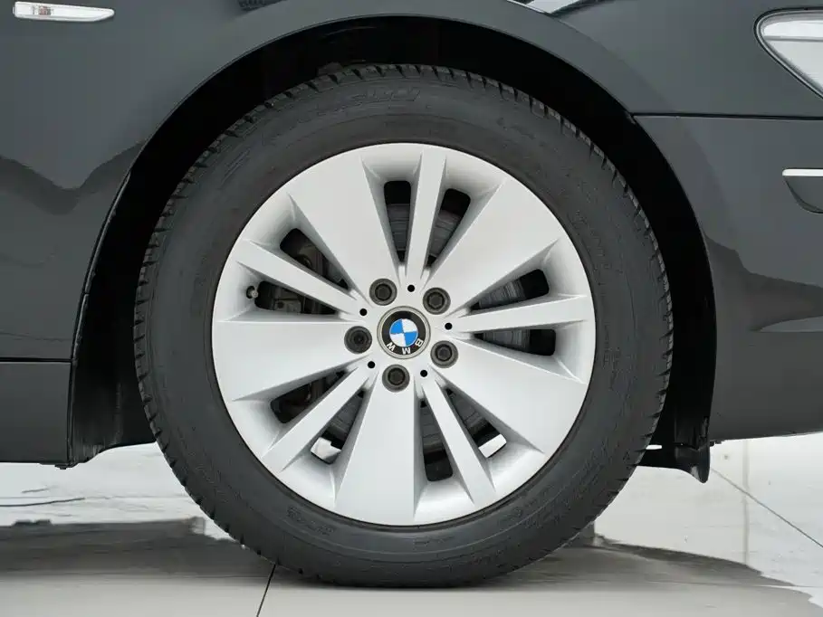 BMW 7 Series 2008 — фото 33