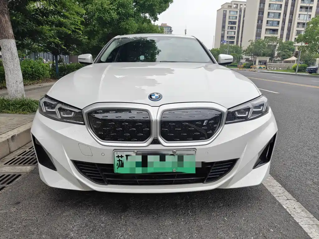 BMW i3 2023 — фото 2
