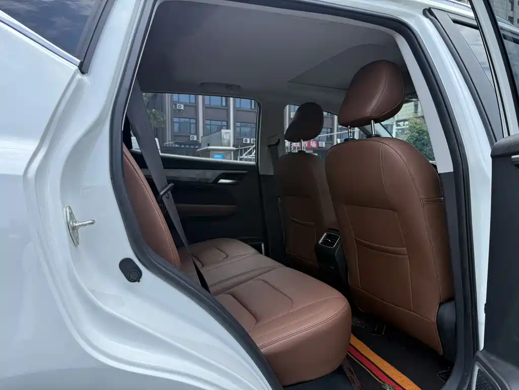 Geely Vision X6 2023 — фото 11