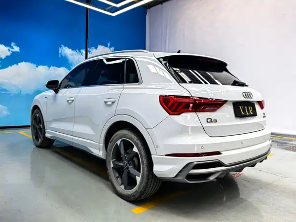 Audi Q3 2022