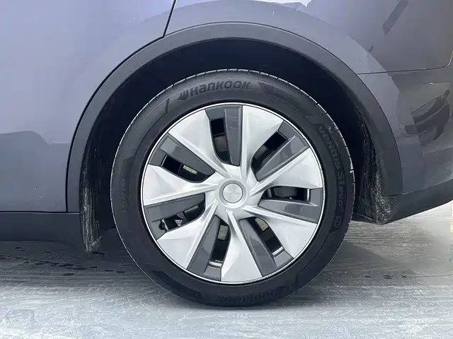 Tesla Model Y 2022 — фото 19
