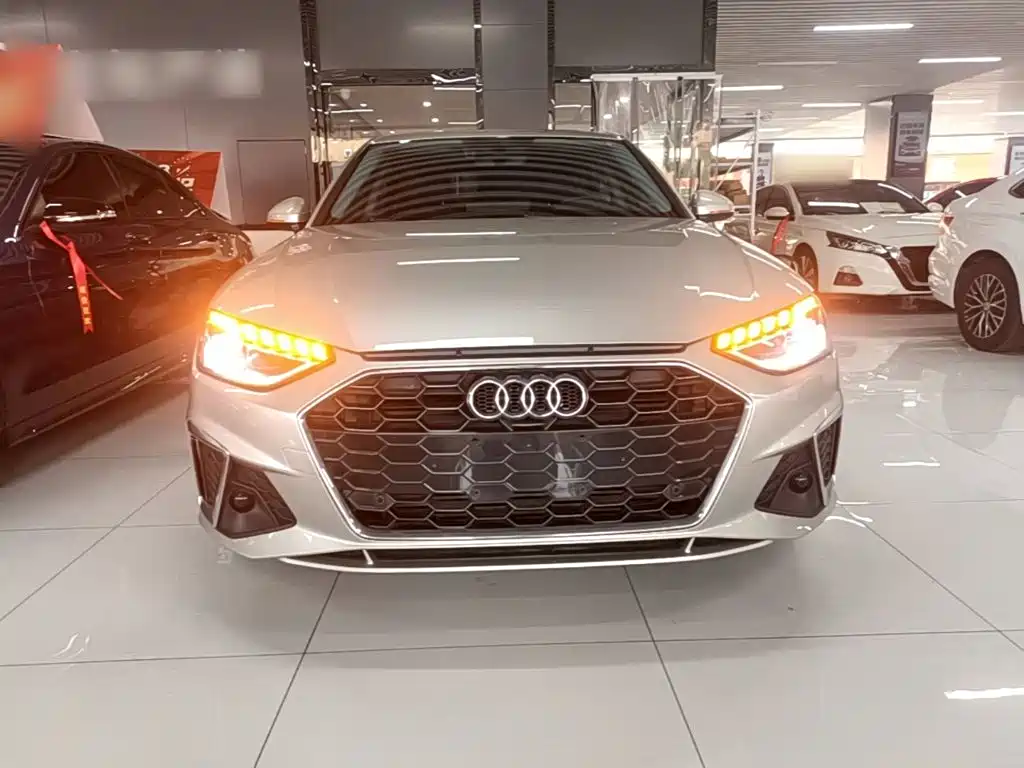 Audi A4L 2021