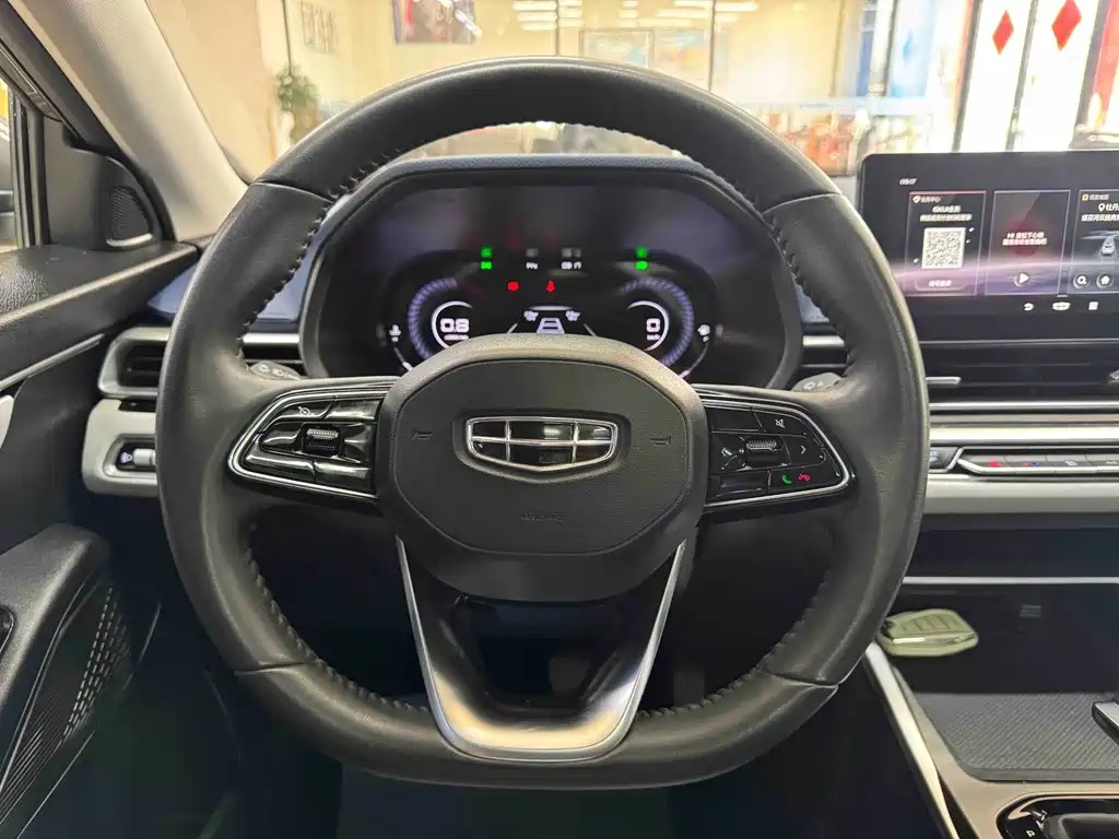 Geely Emgrand 2022 — фото 15
