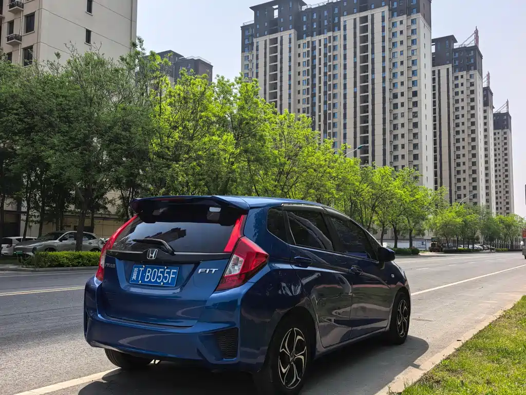 Honda Fit 2015 — фото 4