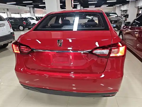 Roewe 360 2017