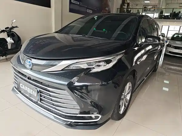 Toyota Sienna 2022