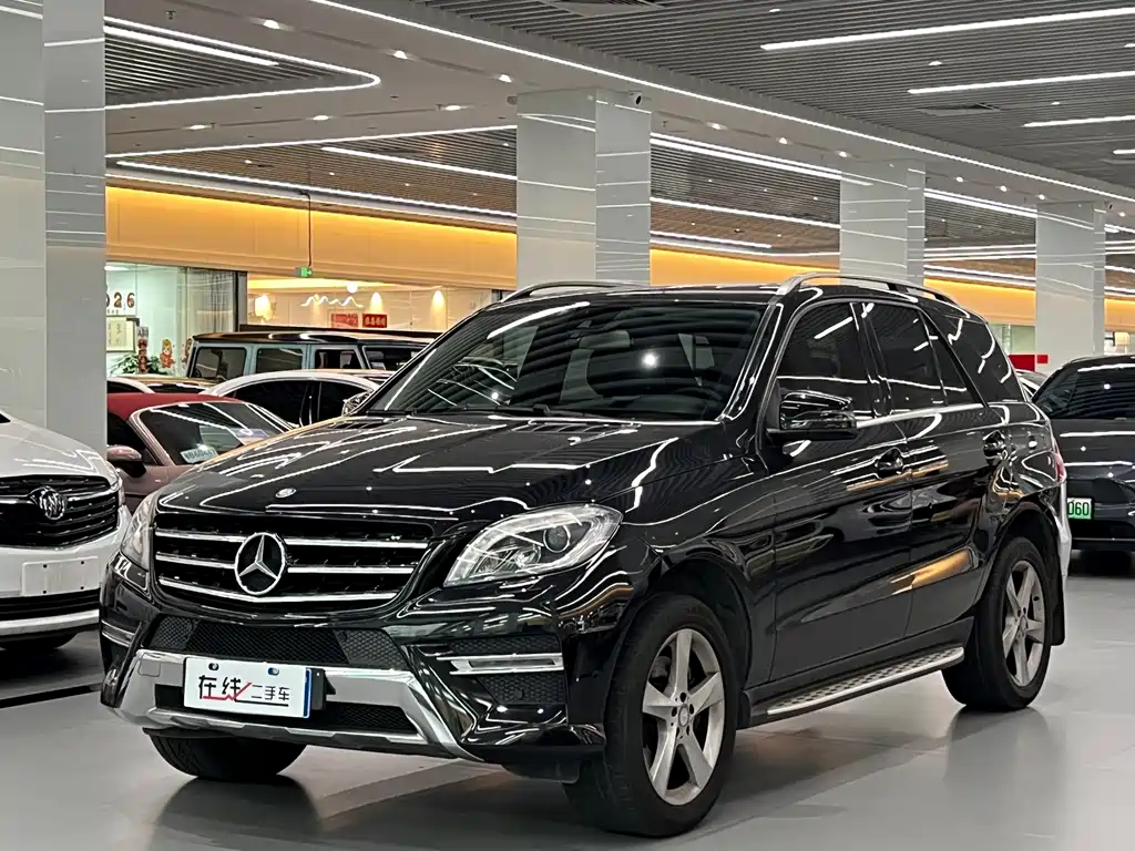 Mercedes-Benz M-Class 2014 — фото 1