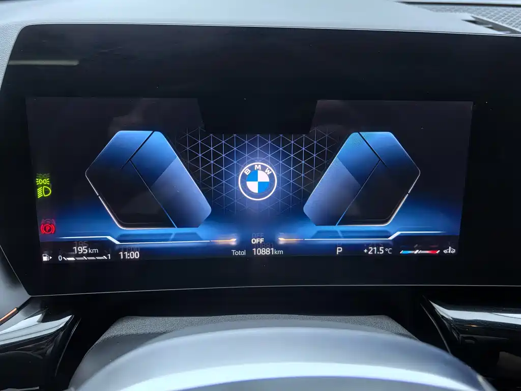 BMW X1 2024 — фото 15