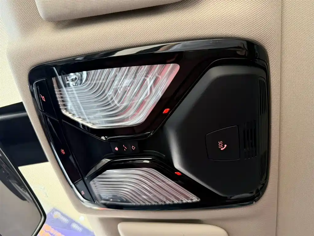 BMW 3 Series 2023 — фото 14