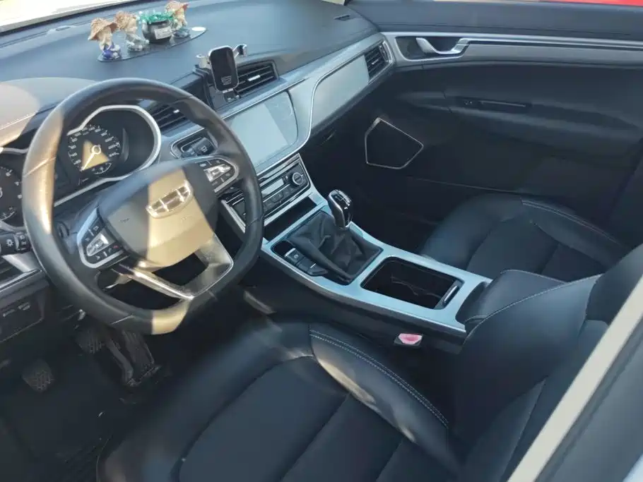 Geely Emgrand GS 2019 — фото 12