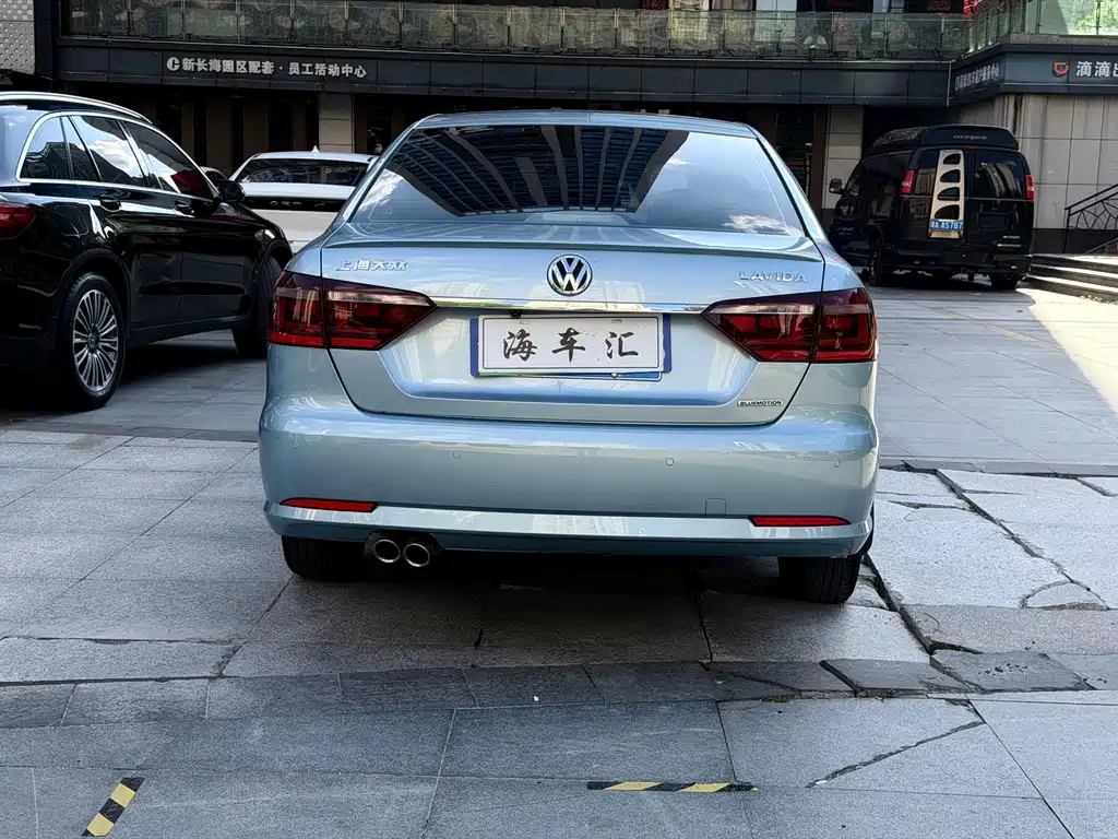 Volkswagen Lavida 2014