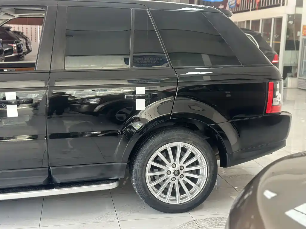 Land Rover Range Rover Sport 2013 — фото 12
