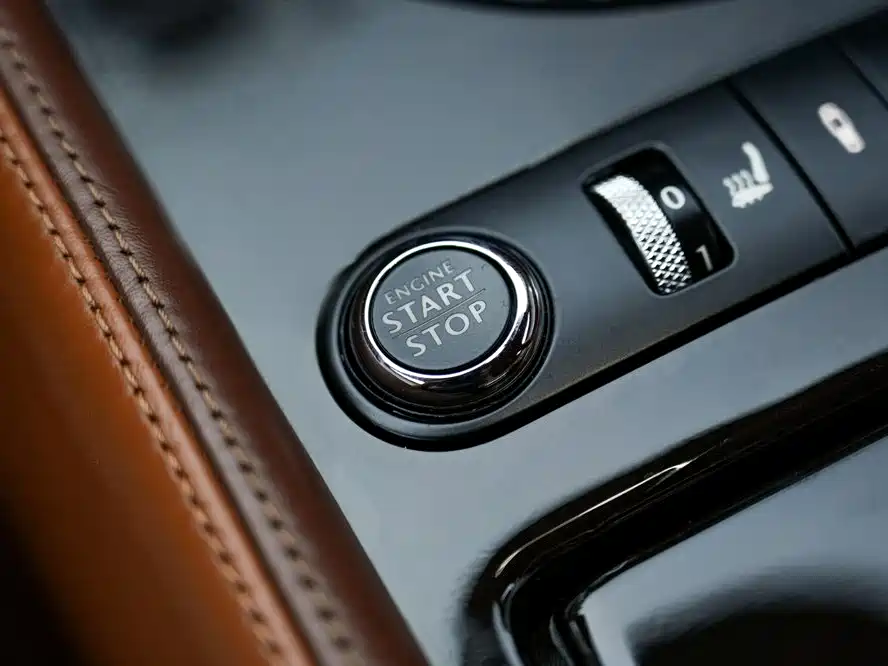Bentley Flying Spur 2010 — фото 20