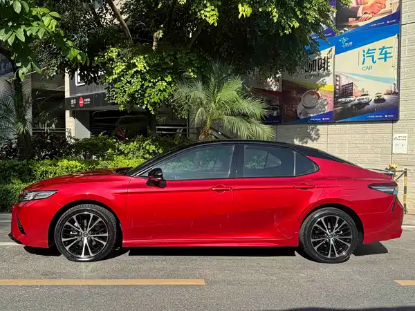 Toyota Camry 2018
