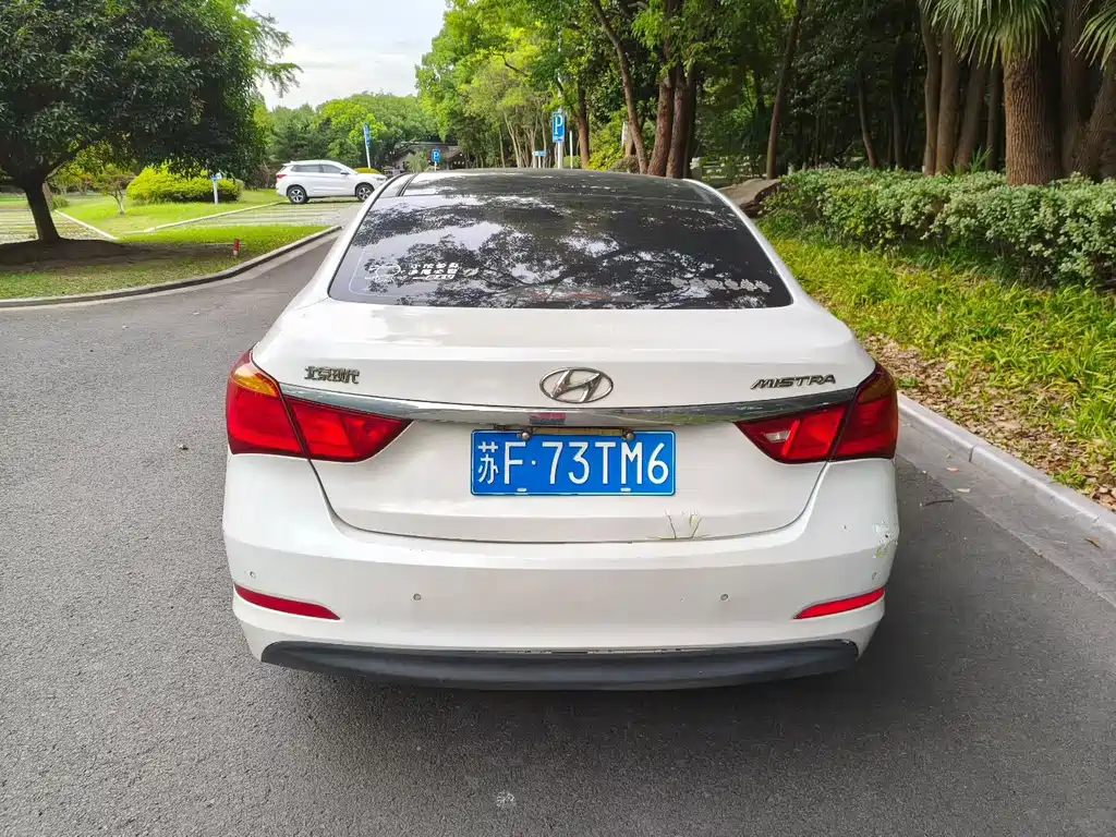 Hyundai Mistra 2015 — фото 5