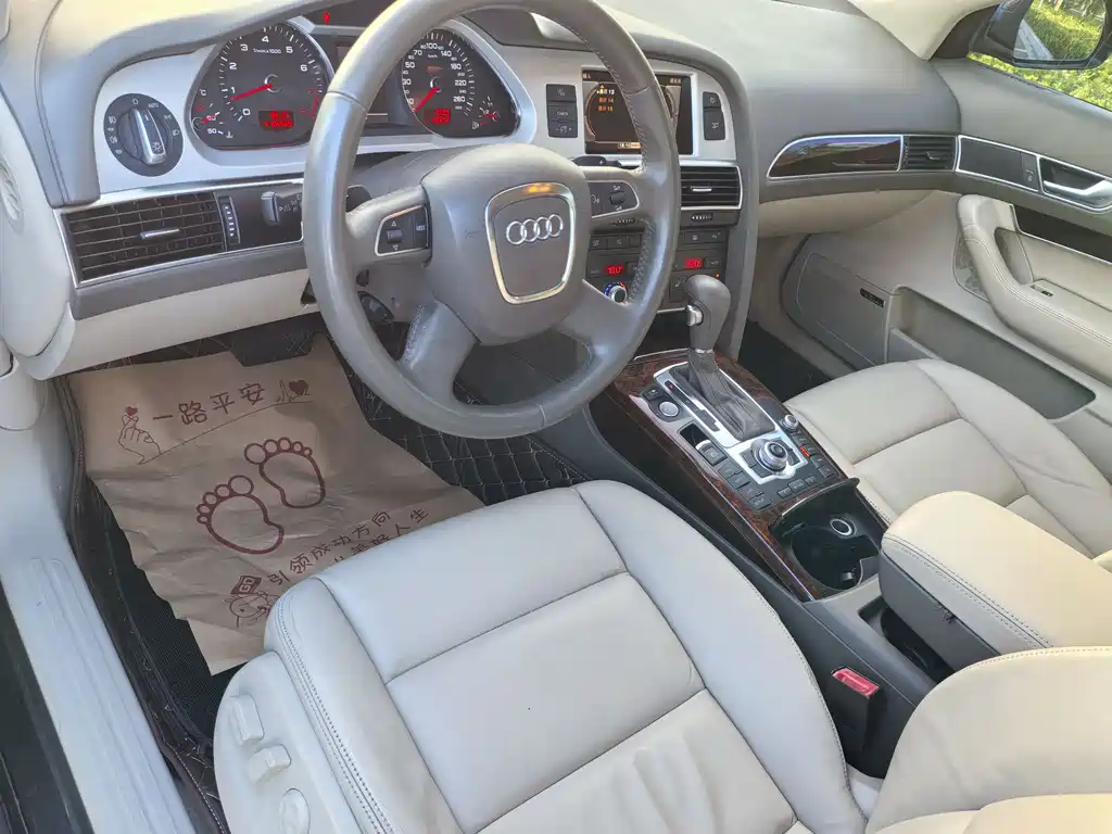 Audi A6L 2011