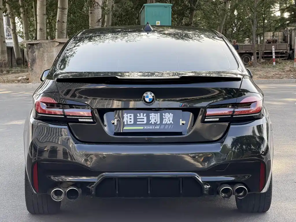 BMW 5 Series 2016 — фото 5