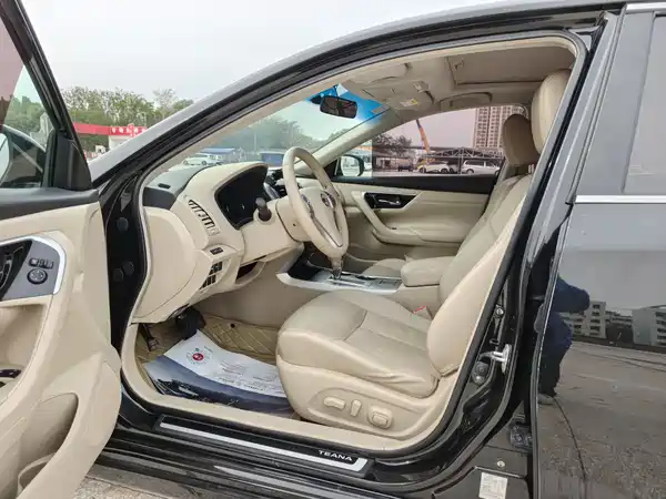 Nissan Teana 2016