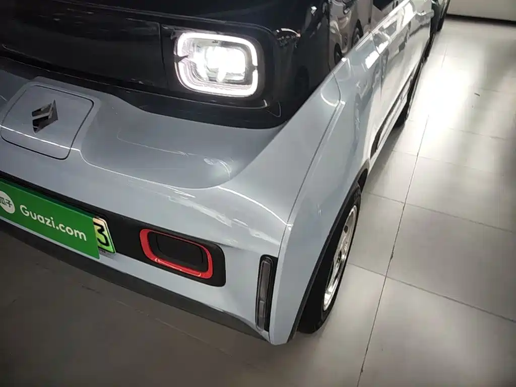 Baojun KiWi EV 2022 — фото 24