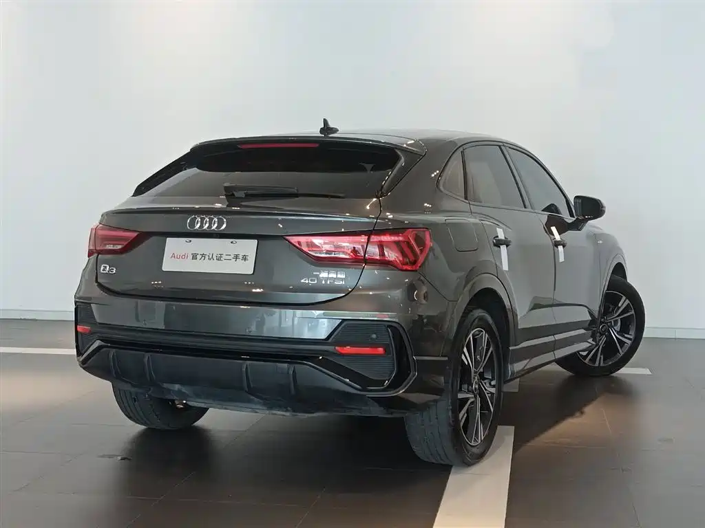 Audi Q3 Sportback 2022 — фото 4