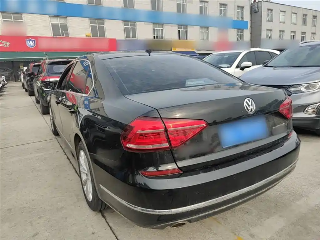 Volkswagen Passat 2019 — фото 5