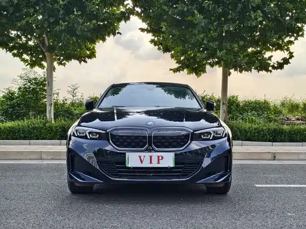 BMW i3 2024